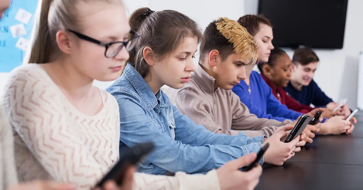 Como o vício em vídeos curtos afeta a saúde dos adolescentes